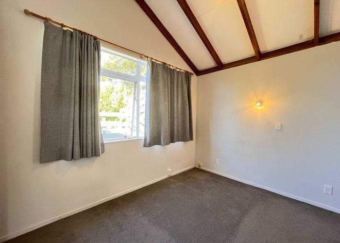  at 11B Helicon Place, Sunnynook, North Shore City, Auckland