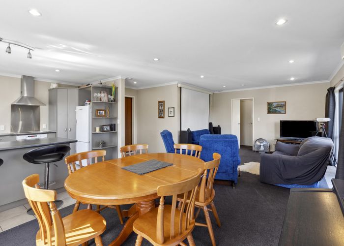  at 17/2 Grace Avenue, Leamington, Cambridge