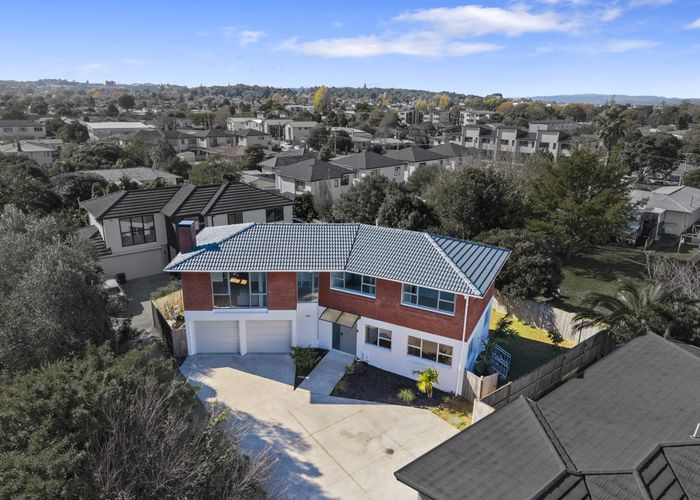  at 71A Russell Road, Manurewa, Manukau City, Auckland