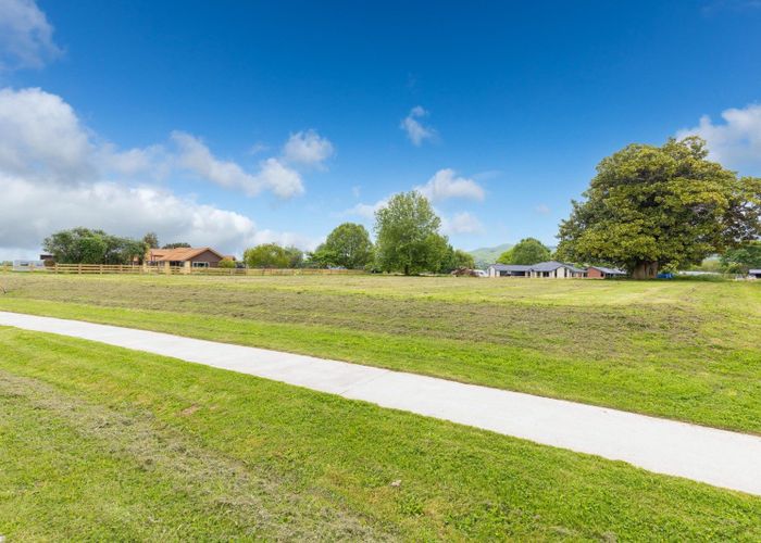  at 800 Collinson Street, Pirongia