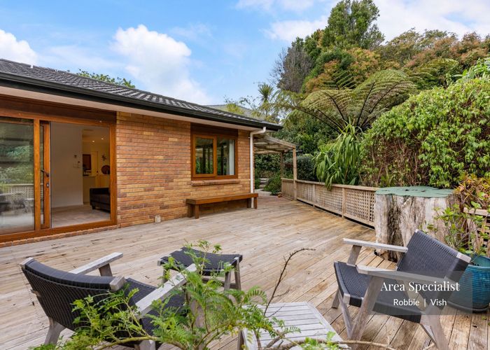  at 24 Ryehill Close, New Lynn, Waitakere City, Auckland