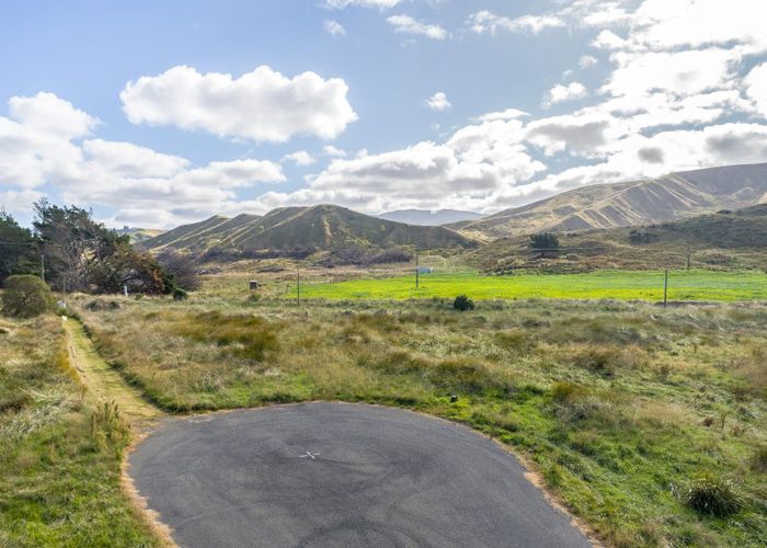  at 28 Reefview Way, Flat Point, Masterton, Wellington