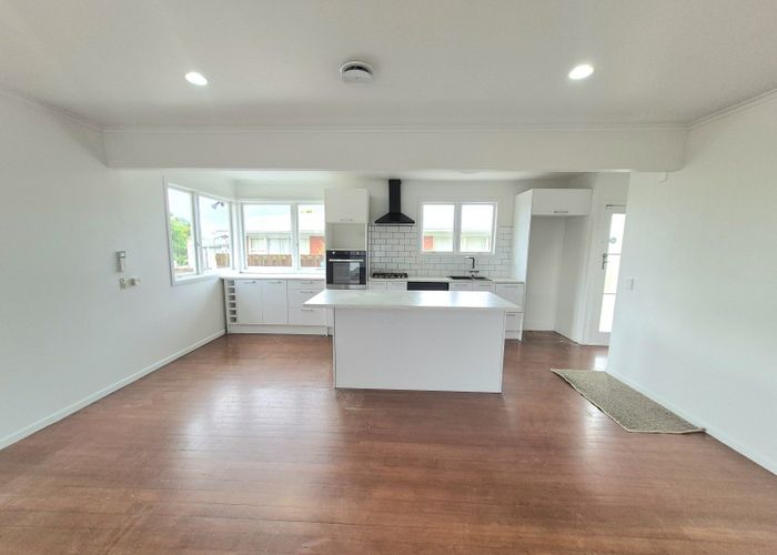  at 29 Deanwell Avenue, Deanwell, Hamilton