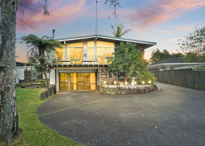  at 80 Lawrence Crescent, Hillpark, Auckland