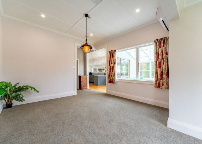  at 10 Tarbetness Street, Oamaru