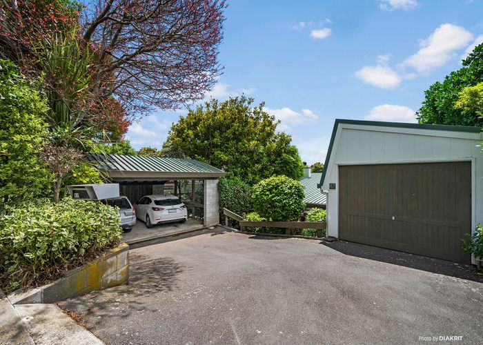 Free property data for 67 Nicholson Road, Khandallah, Wellington