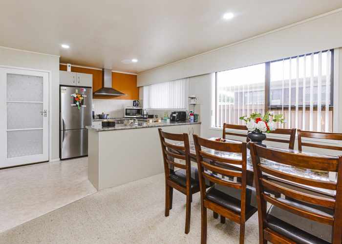  at 3/16 Regent Street, Papatoetoe, Auckland