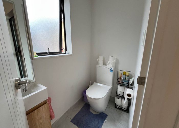  at 12A Kelwyn Road, Kelston, Waitakere City, Auckland