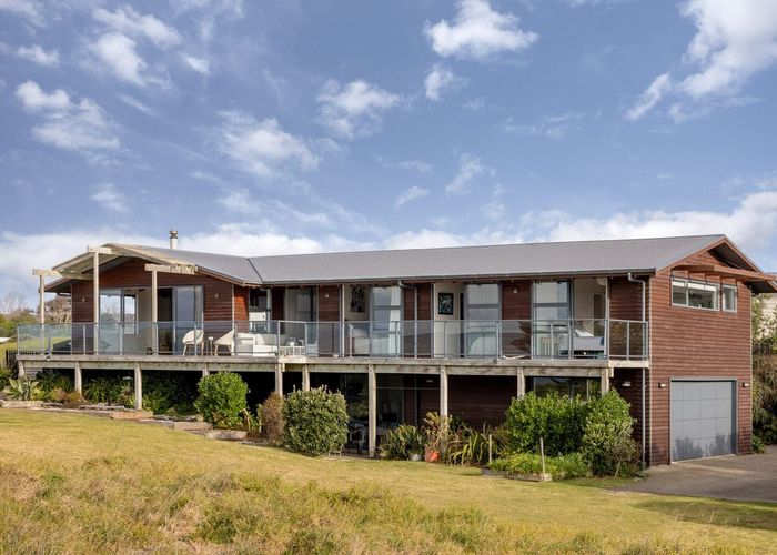  at 32e Ohuirehe Road, Coastlands, Whakatane, Bay Of Plenty