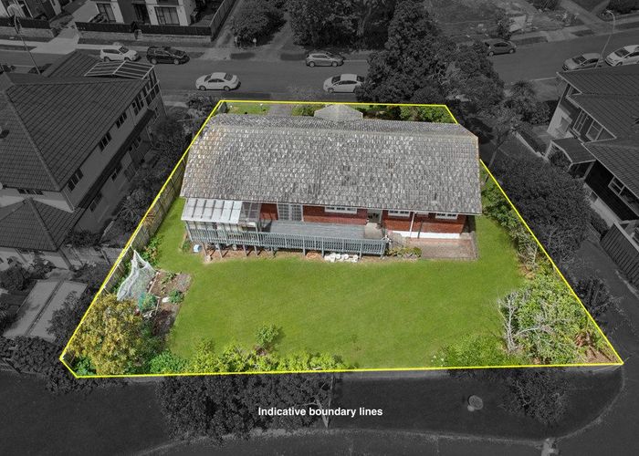  at 5 Imatra Place, Sunnyhills, Manukau City, Auckland