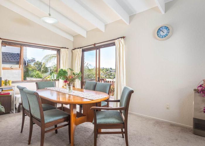  at 15 Montclair Rise, Browns Bay, Auckland