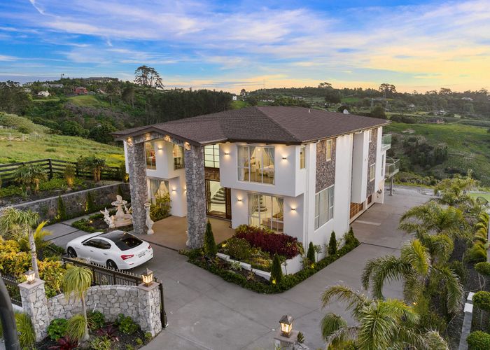  at 34 Michael Bosher WAY, Flat Bush, Auckland