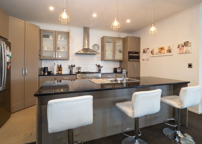  at 17 Torbay Avenue, Huntingdon, Ashburton