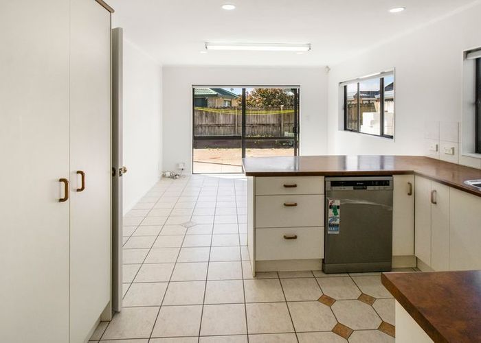  at 40a Nacton Lane, Avondale, Auckland City, Auckland
