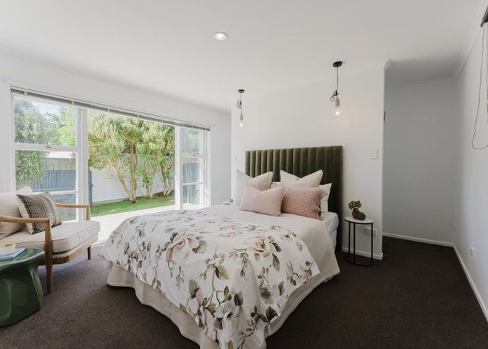  at 215 Mangorei Road, Merrilands, New Plymouth