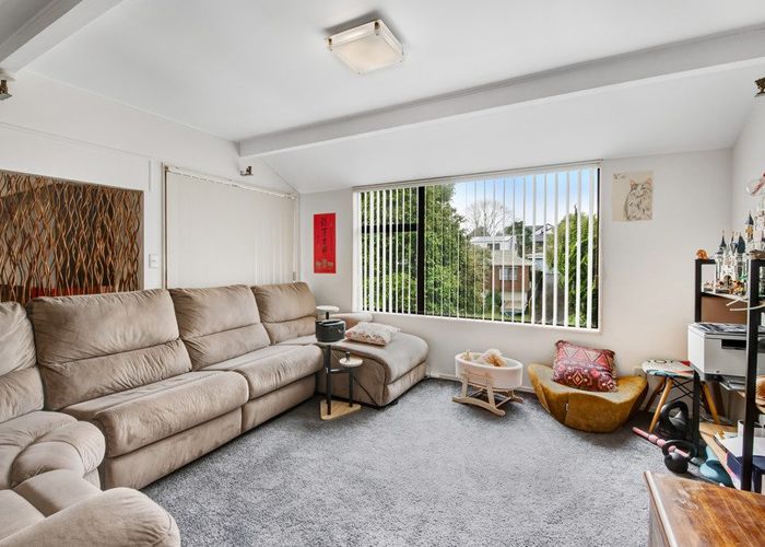  at 30 Unsworth Drive, Unsworth Heights, North Shore City, Auckland