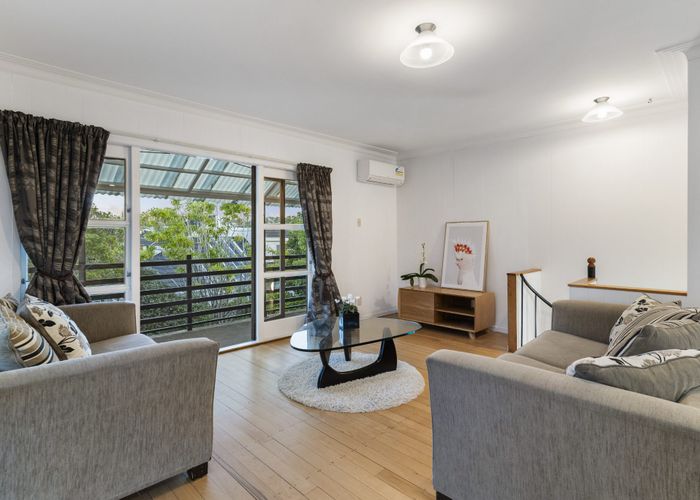  at 1/420 Beach Road, Mairangi Bay, Auckland