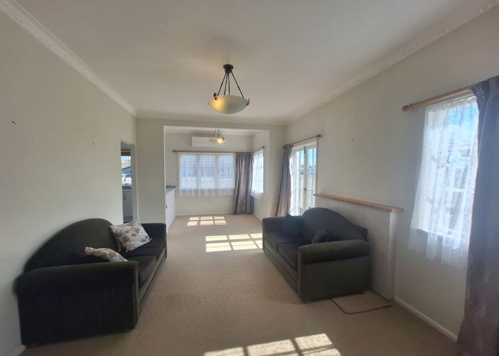 at 123  Wallace Road, Papatoetoe, Manukau City, Auckland