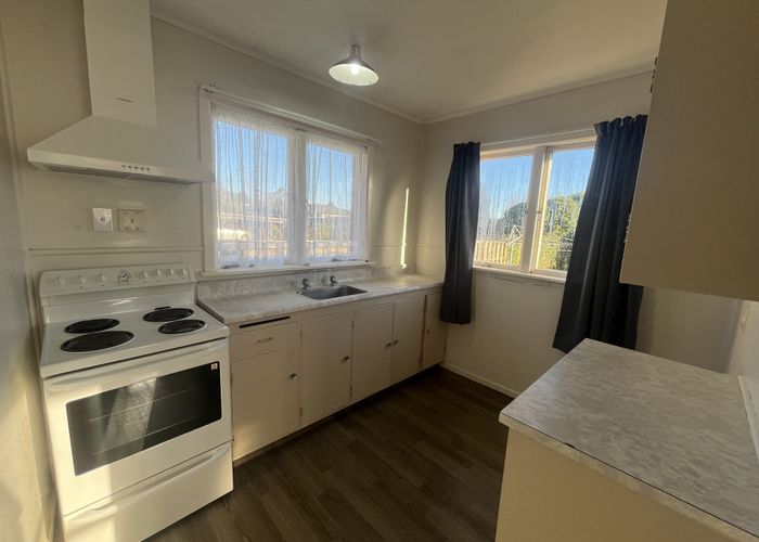  at 15B Leeds Street, Silverdale, Hamilton, Waikato