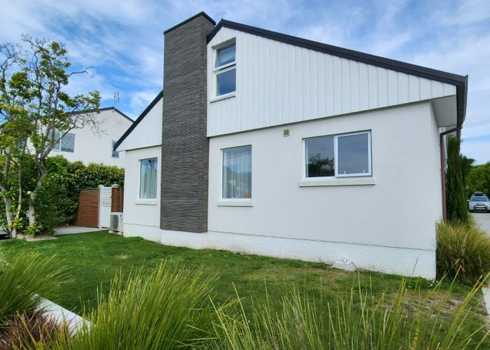  at 1/42 Andover Street, Merivale, Christchurch City, Canterbury