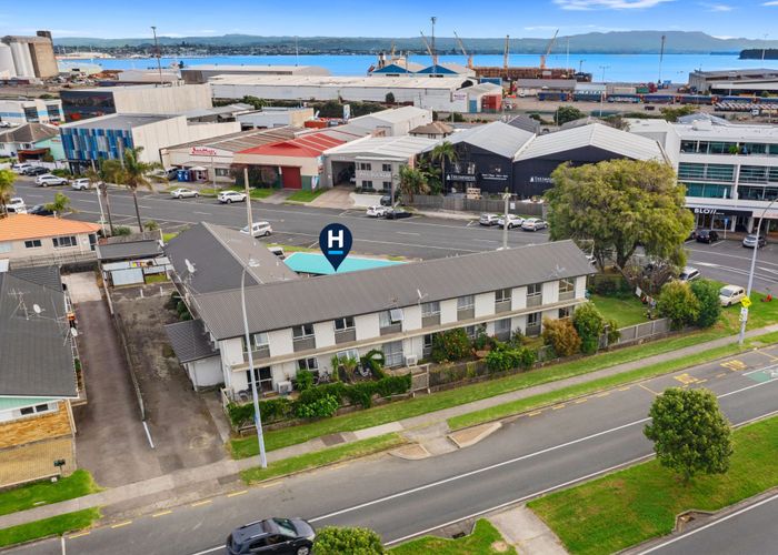  at 350 Maunganui Road (Units 1-10), Mount Maunganui, Tauranga, Bay Of Plenty