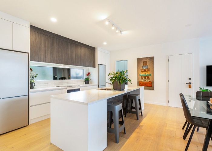  at 1 The Bays Rise, Murrays Bay, Auckland