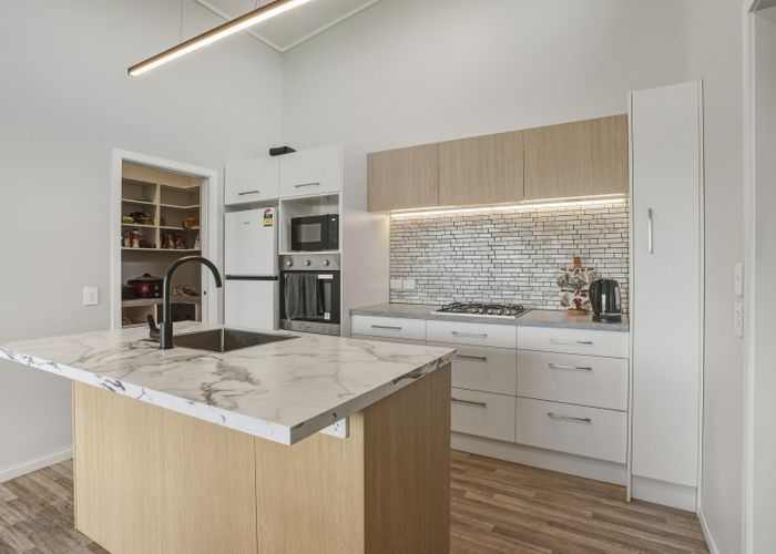  at 32 Nore Street, Waihola, Clutha, Otago