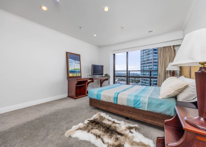  at L15/9-17 Byron Avenue, Takapuna, North Shore City, Auckland