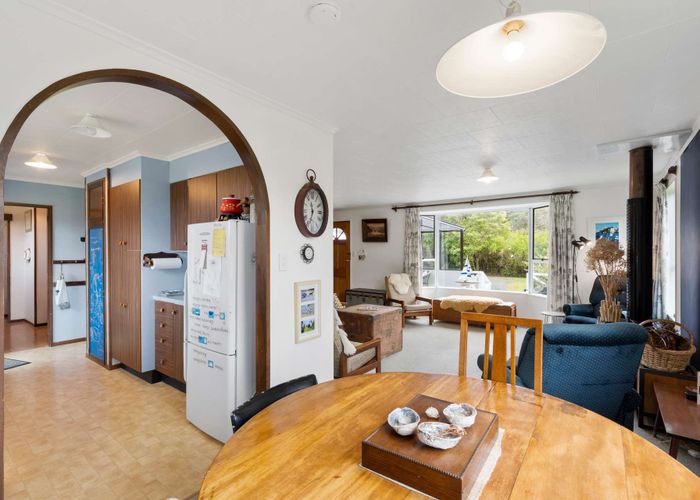 For sale 333A Pounawea Road Owaka, Owaka, Clutha, Otago homes.co.nz