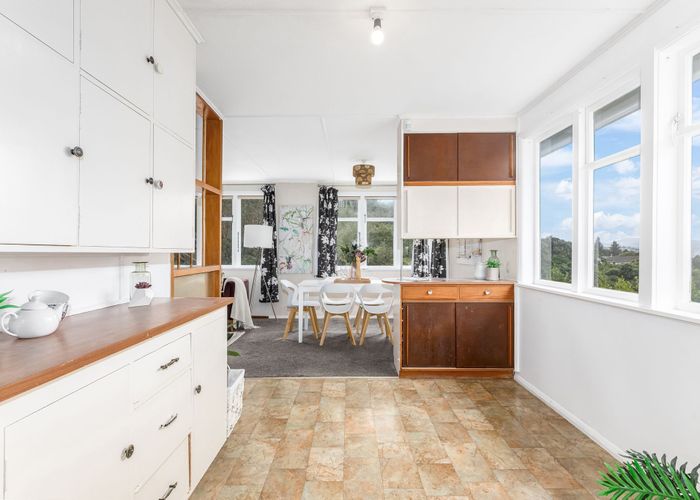  at 8 Ngahue Crescent, Elsdon, Porirua, Wellington