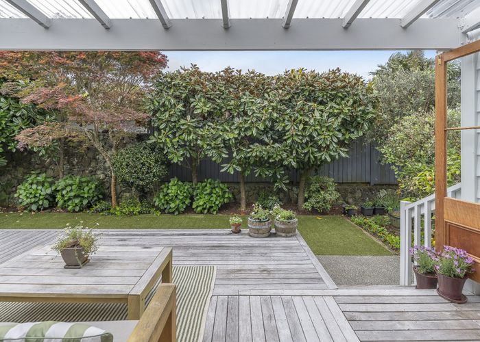  at 37 Kenneth Avenue, Sandringham, Auckland City, Auckland