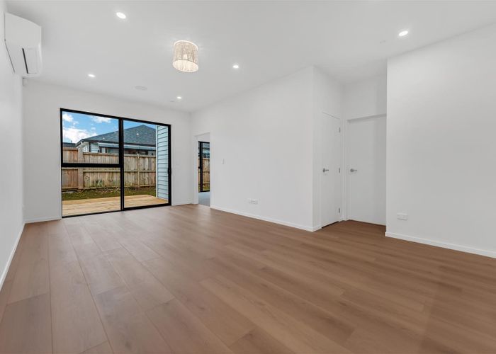  at 11 Cronshaw Road, Drury, Papakura, Auckland