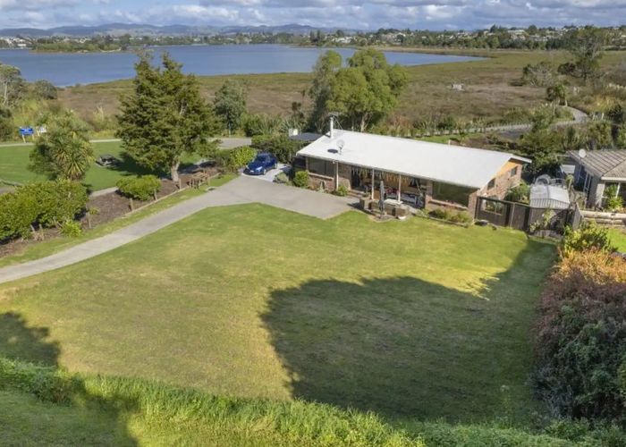  at 21A Coach Drive, Otumoetai, Tauranga, Bay Of Plenty