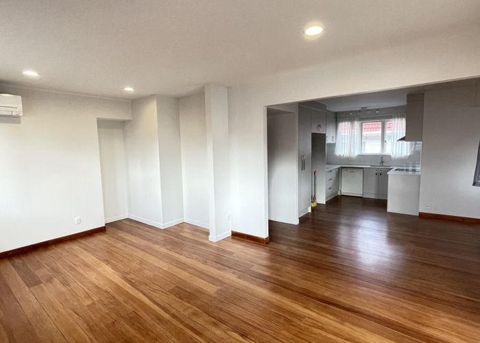  at 7 Puketea Street, Blockhouse Bay, Auckland