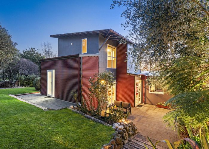  at 32 Hadfield Road, Peka Peka