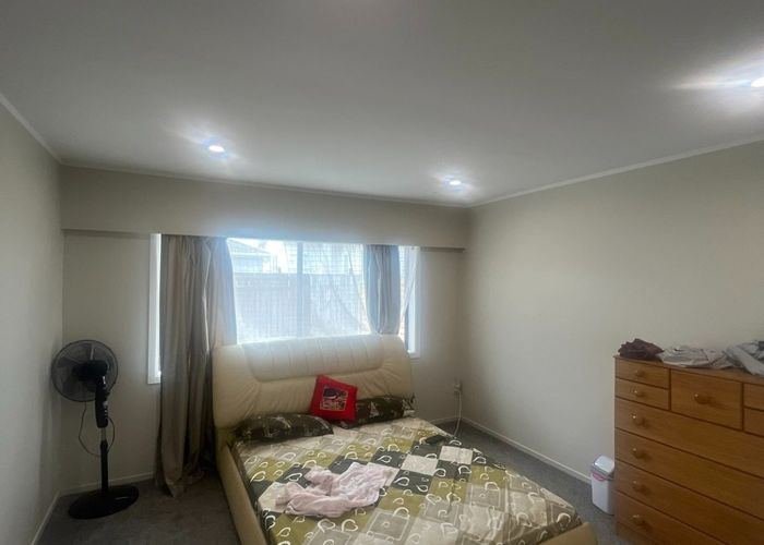  at 2/68 Victoria Road, Papatoetoe, Manukau City, Auckland