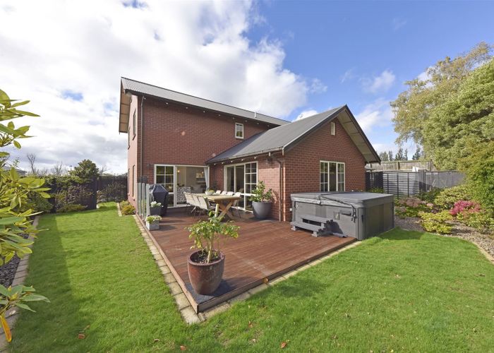  at 9 Strathmore Gardens, Burwood, Christchurch