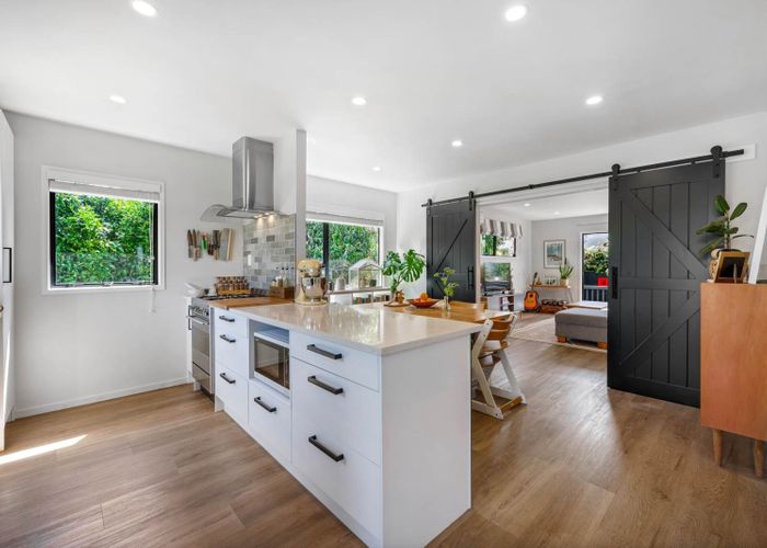  at 21a Leiden Place, Totara Vale, North Shore City, Auckland