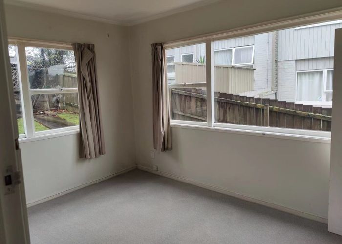  at 1/11 Cruickshank Crescent, Meadowbank, Auckland City, Auckland