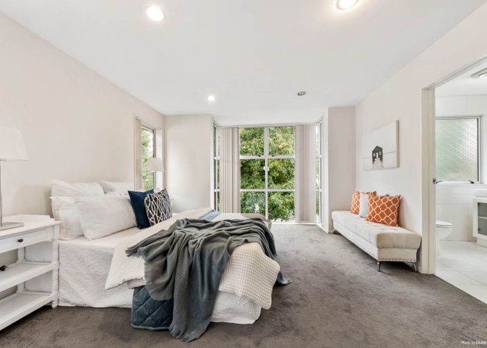  at 174 Porchester Road, Takanini, Auckland