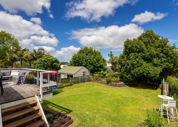  at 4 Summit Drive, Mount Albert, Auckland