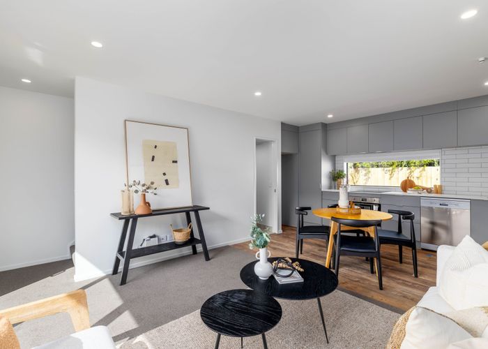  at 2/72 Cobham Street, Spreydon, Christchurch