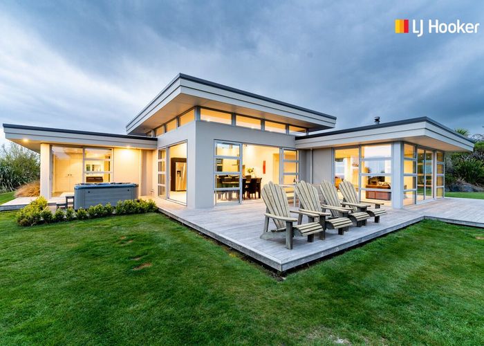  at 28 Kayforce Road, Ocean View, Dunedin