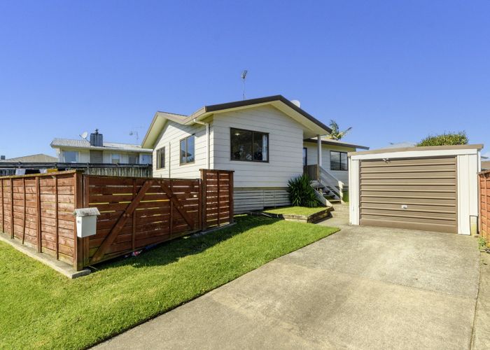  at 68E Millers Road, Brookfield, Tauranga