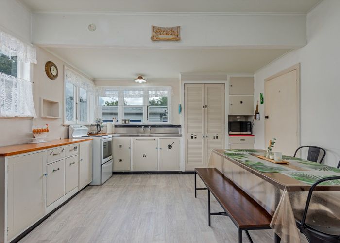  at 508 Featherston Street, Roslyn, Palmerston North