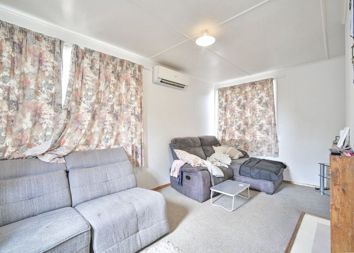  at 715/713 Kiwi Street, Camberley, Hastings