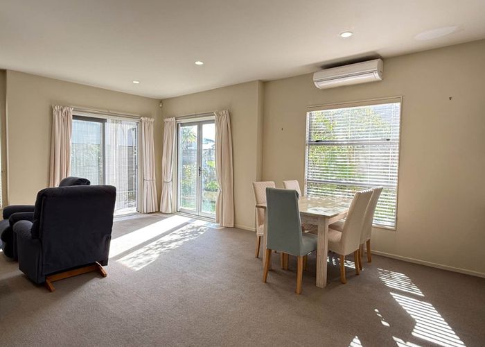  at 7/40 Scarlet Oak Drive, Albany, North Shore City, Auckland