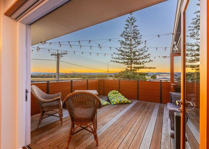  at 62 Meeanee Quay, Westshore, Napier, Hawke's Bay
