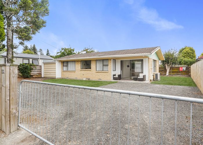  at 233A Dey Street, Hamilton East, Hamilton