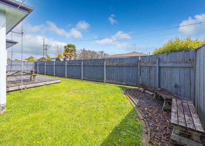  at 18 Winter Street, Fairfield, Hamilton